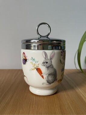 Vintage Royal Worcester "A Skippety Tale" Egg Coddler 1970s
